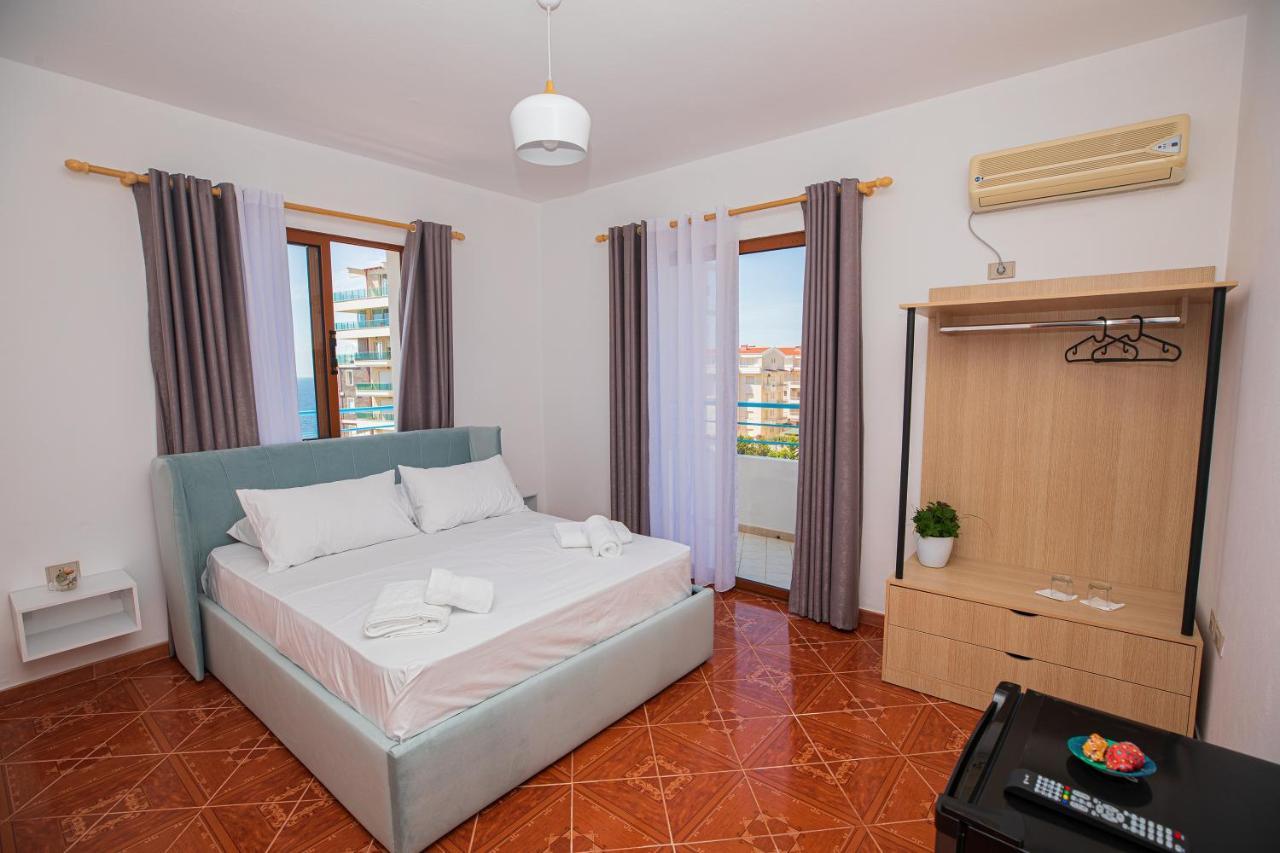 Villa Gaudium Radhimë Esterno foto
